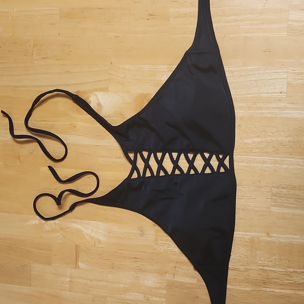 Hollister Swim Top